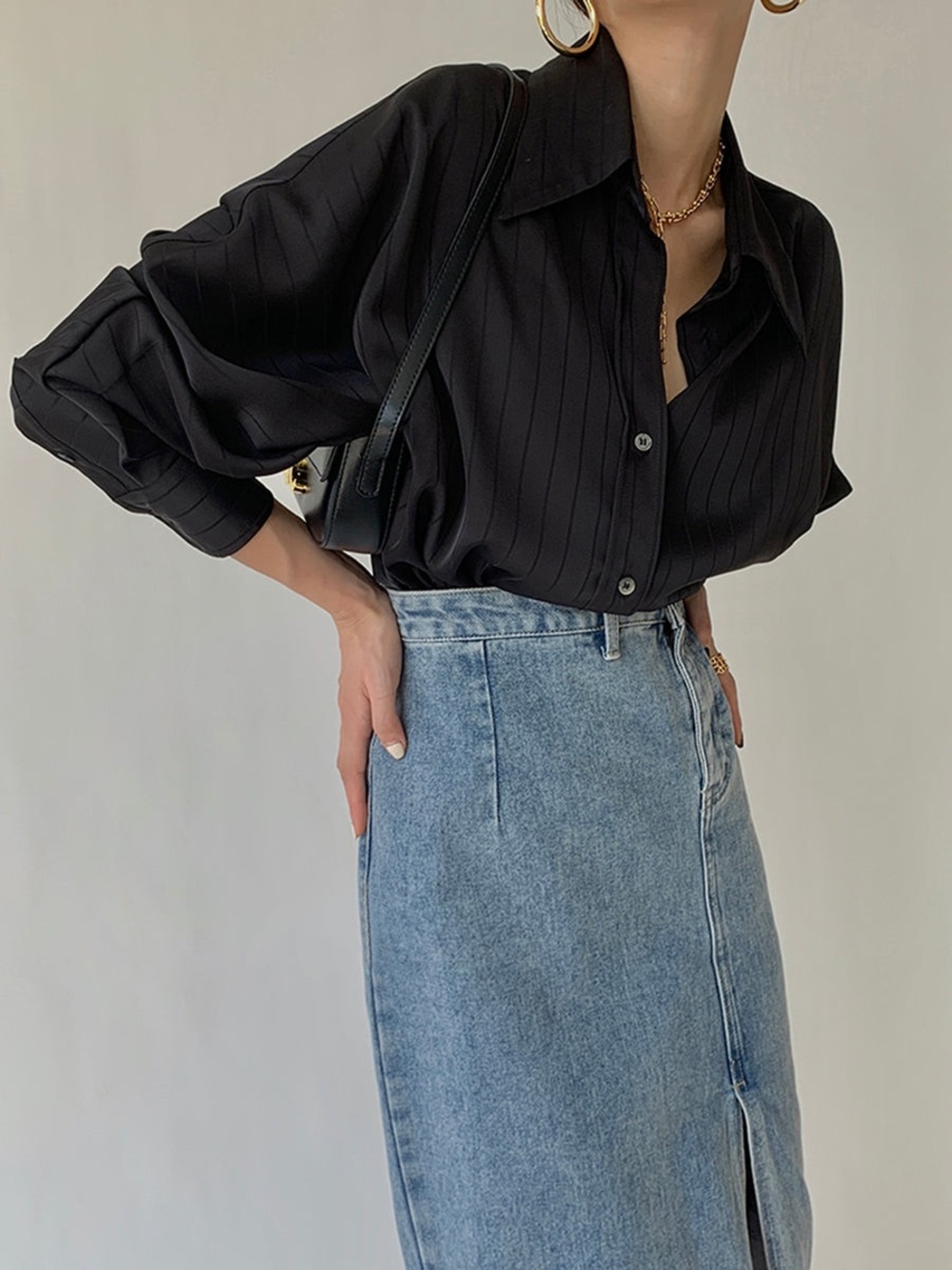 Commense Charlotte Oversized Button Up Collared Shirt - Picture 3 of 8